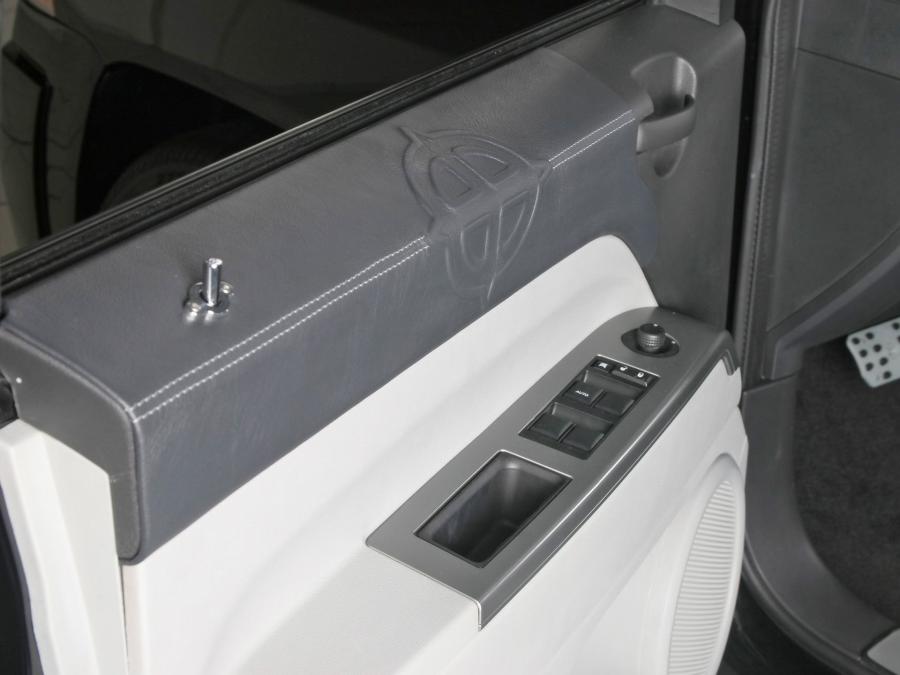  Jeep Compass by Startech 2007 года  (фото 14 из 16)